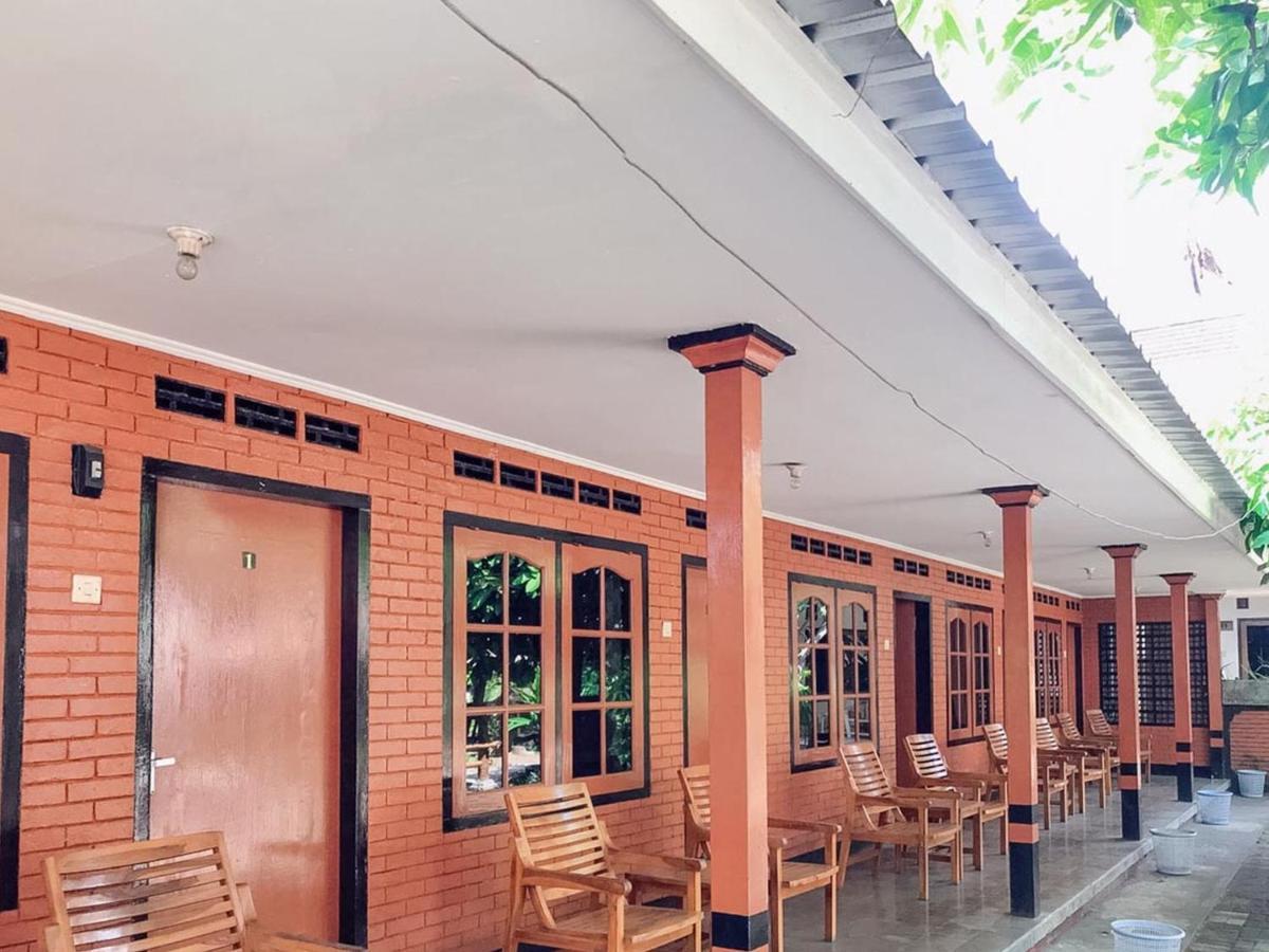 מטאראם Oka Homestay Mitra Reddoorz מראה חיצוני תמונה