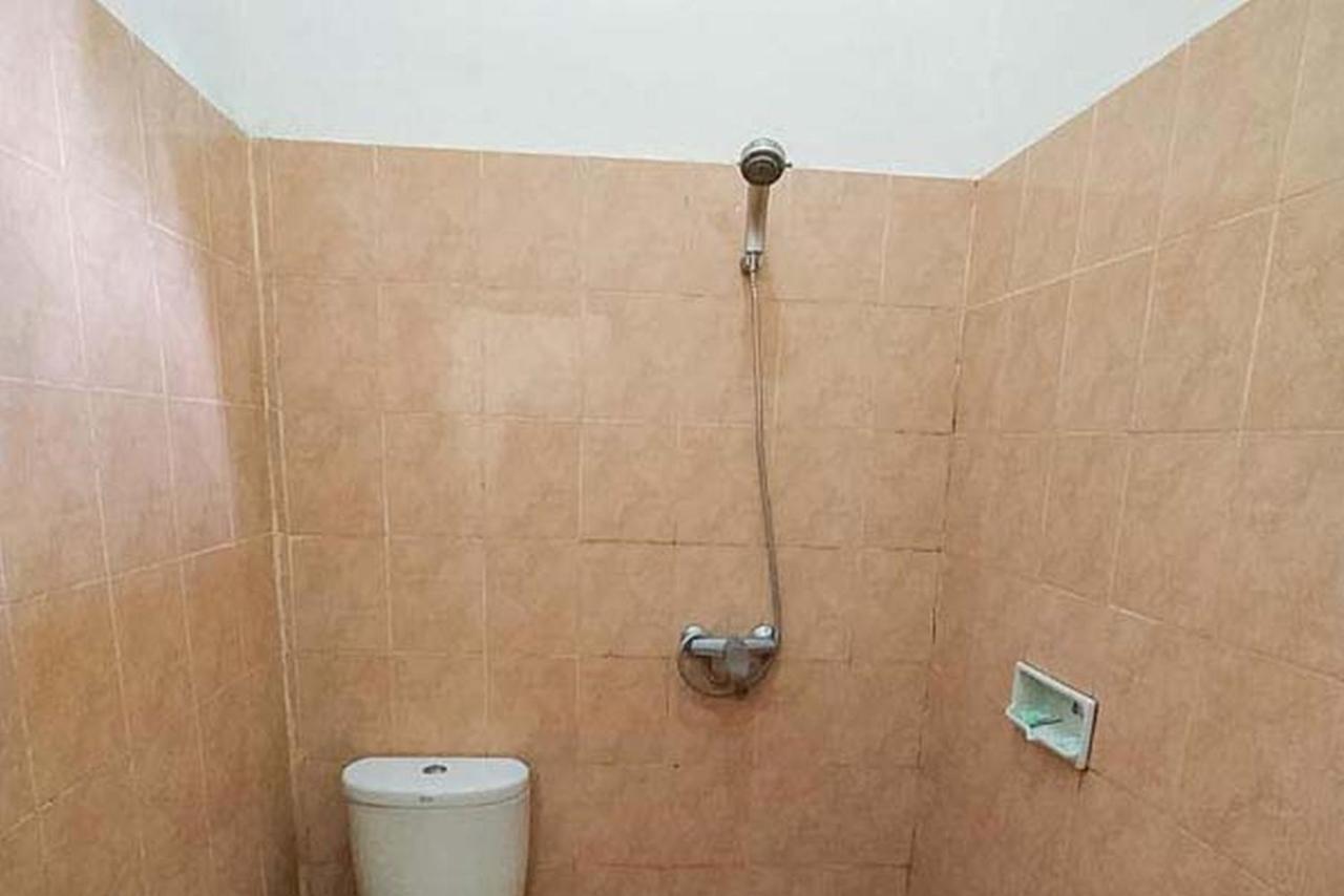 מטאראם Oka Homestay Mitra Reddoorz מראה חיצוני תמונה
